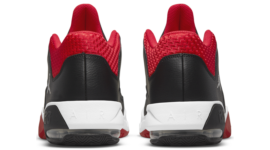 JORDAN Max Aura 3 - Black - White / University red kosaras cipő